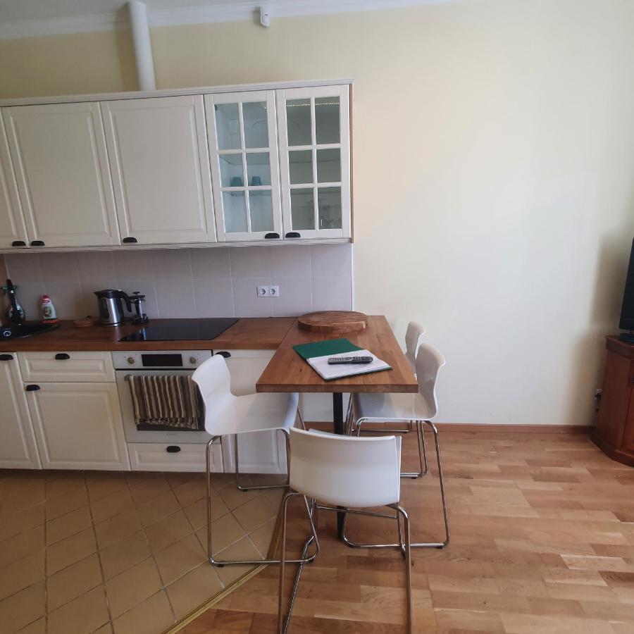 Hot Riga Ernestines Iela 7-1 Enjoy The Feel Of Home And History! Exteriör bild
